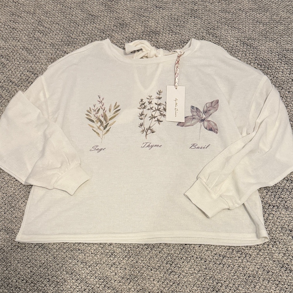 Cottagecore By the River Watercolor Relaxed NWT Long Sleeve Top Sz. Small